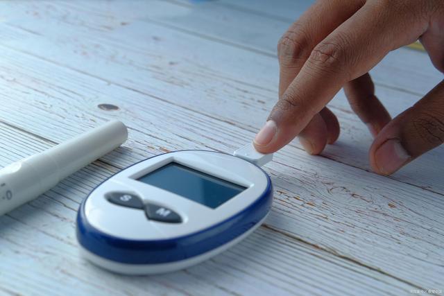 糖尿病控制血糖一切顺利吗？预防感染也很重要，必须重视。 