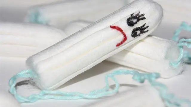 什么是女孩在例假期间流出的血凝块？建议女性饮食护理子宫。 